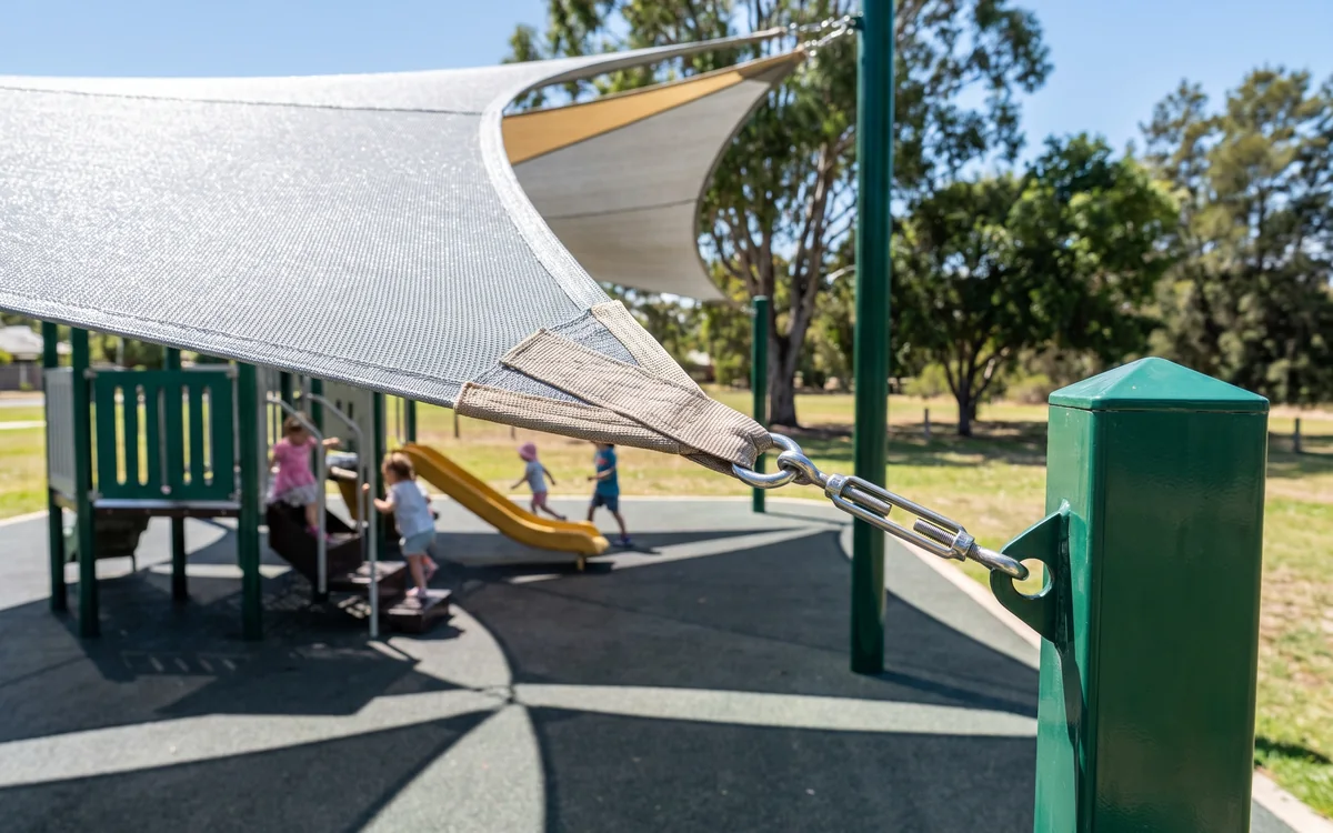 Knitted HDPE shade cloth with daylight through the knit